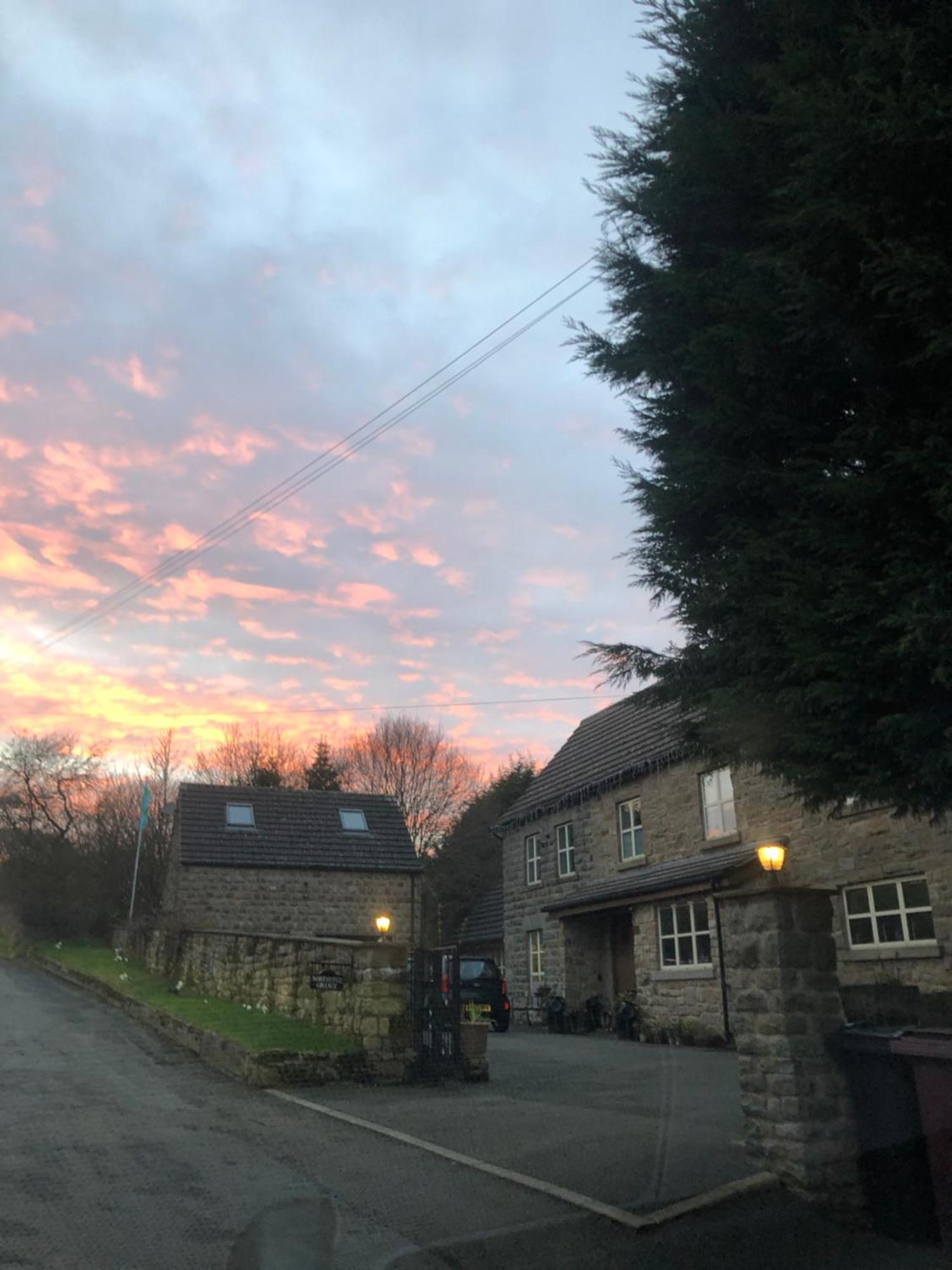 The Master Suite, Enjoy The Countryside In Style Ashover エクステリア 写真